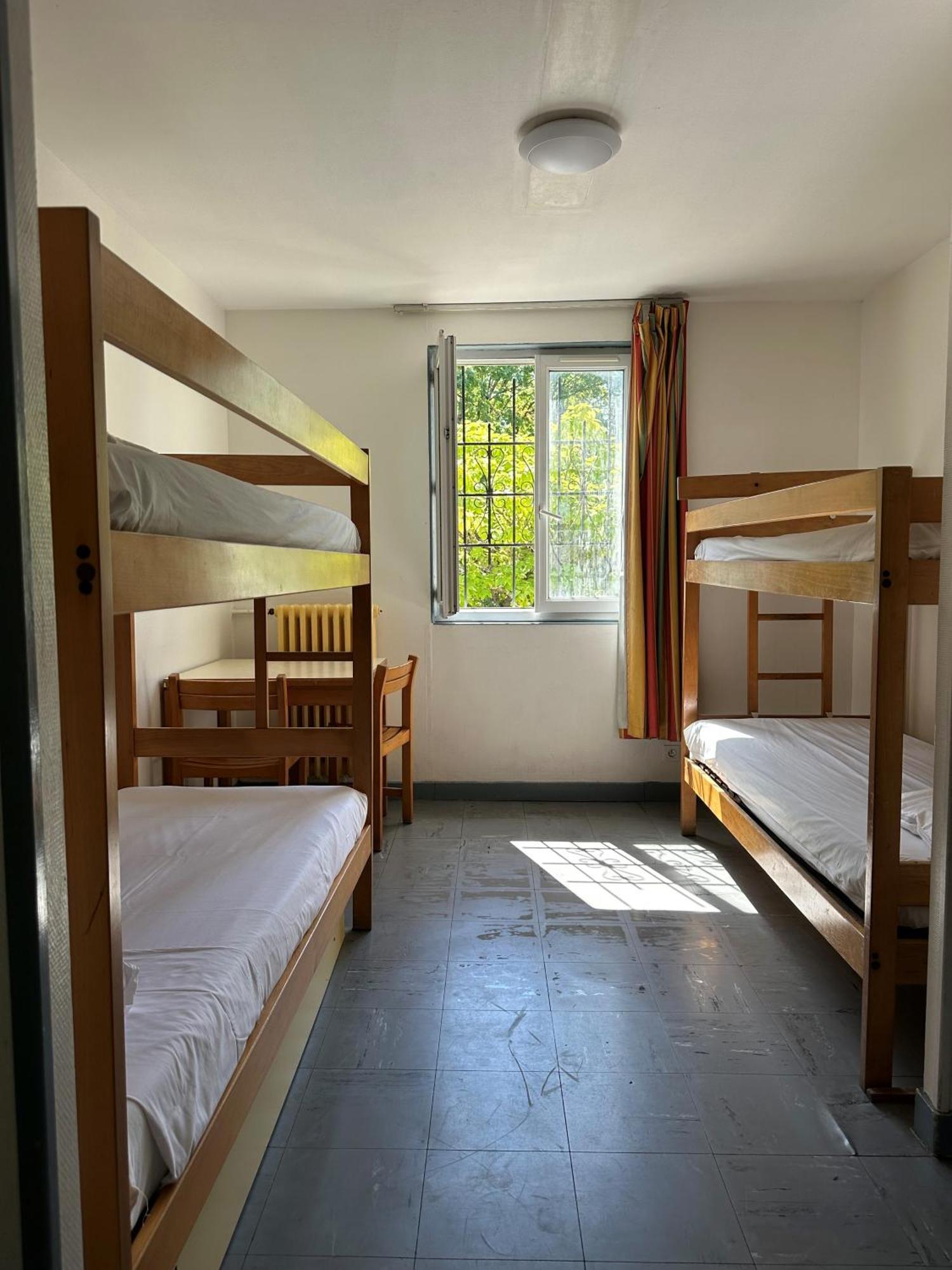 Auberge De Jeunesse Hi Poitiers Luaran gambar